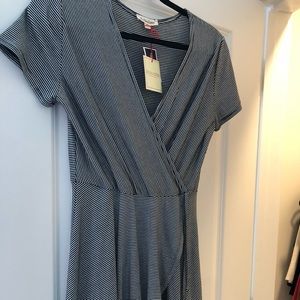 Juniors size large black and white stripe dress